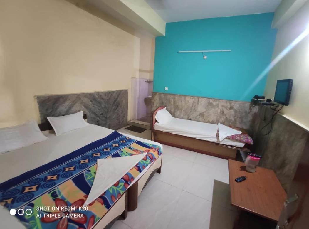 Hotel Sai Nivas Residency Хайдарабад Экстерьер фото