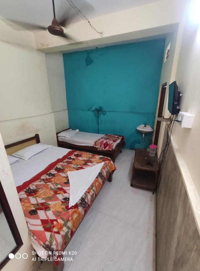 Hotel Sai Nivas Residency Хайдарабад Экстерьер фото